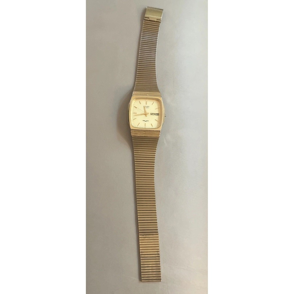 Vintage Citizen Men's Champagne Dial Gold Tone Watch *Parts Only* - Picture 2 of 6